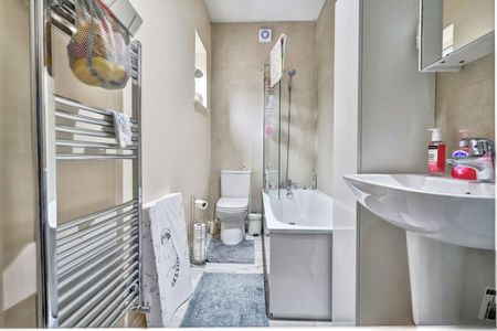 1 Bedroom Flat To Rent, 1 Bedroom  Flat To Rent - Photo 4