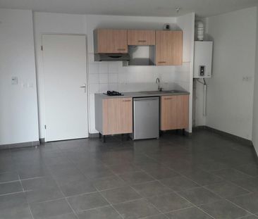 location Appartement T2 DE 46m² À CHATILLON - Photo 3