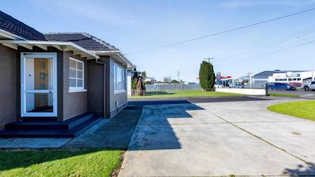 84 Glover Rd, Hawera - Photo 3