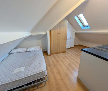 Studio to rent - Photo 6