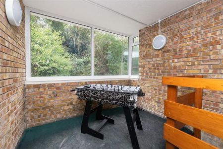 4 bedroom property to rent - Photo 3