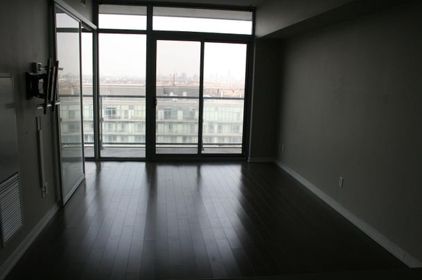 For Lease - 105 The Queensway N/A Unit# 3201, Toronto, Ontario - Photo 1