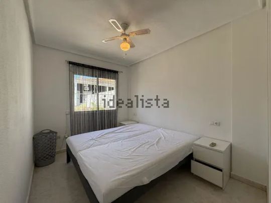 Alquiler de piso en Calle Santiago de Compostela Número 1, 1 - Photo 1