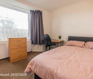 22 Sussex Road - Photo 6