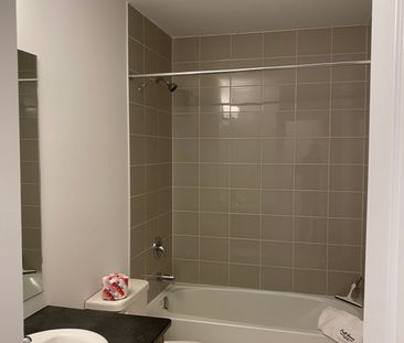 For Lease - 19 Pumpkin Corner Crescent, Barrie, Ontario - Photo 3