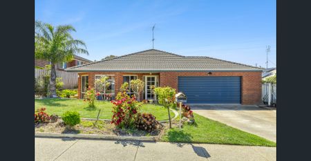 Large Family Home - Photo 5