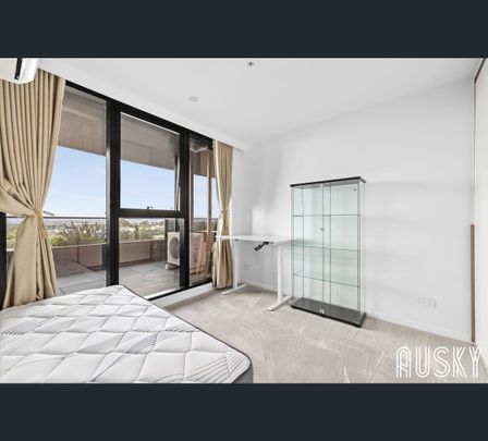 511/2 Snedden Drive, Glen Waverley, Vic 3150 - Photo 1