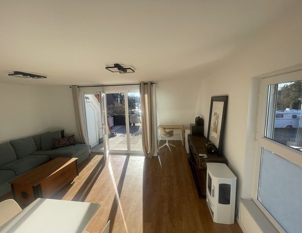 Besondere Studio Maisonette mit Dachterrasse und Balkon in Sürth! - Foto 1