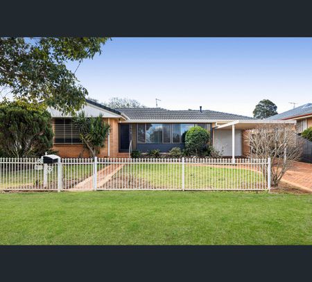 15 Clarice St, Harristown, Qld 4350 - Photo 4