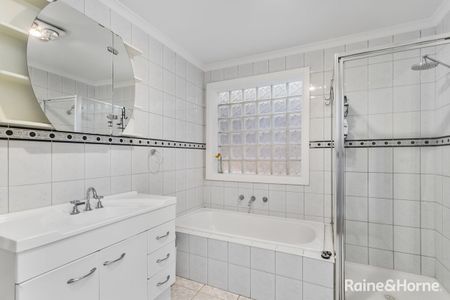 Don't Miss This One! - Photo 5