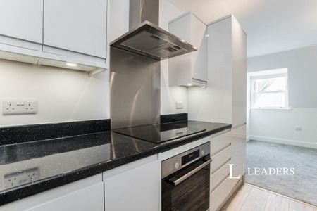 1 bedroom flat to rent - Photo 4