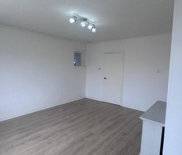 2 bedroom semi-detached house to rent - Photo 2