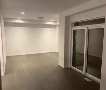 For Lease - 30 Times Square Boulevard Unit# 115, Hamilton, Ontario - Photo 5