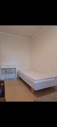 Duvbovägen, Spånga - Foto 1