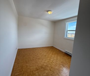 For Lease - 346 Elgin Court Unit# 9, Oshawa, Ontario - Photo 2
