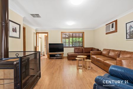 Charming Two-Bedroom Home in Sought-After Port Noarlunga - Photo 2