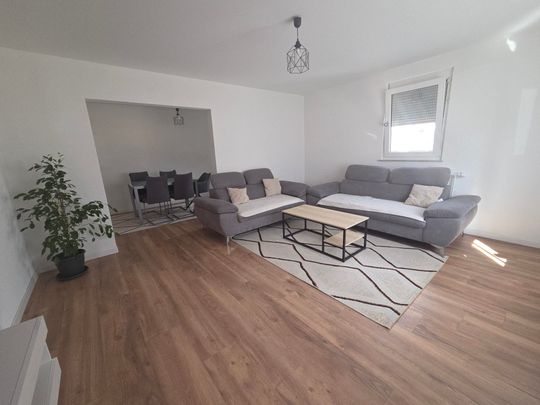 Location Maison 4 pièces 75m² - Photo 1