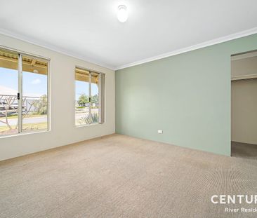 Spacious & Homely 4x2x2 In Quiet Area - Photo 5