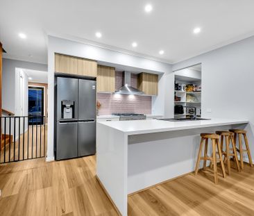 Modern 3 Bedroom Home in the Heart of Sunbury - Comfort, Style & Co... - Photo 4