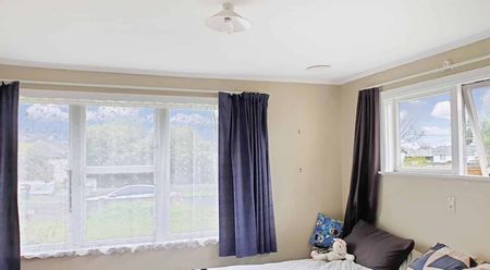 ELDERSLEA LIVING - Photo 2