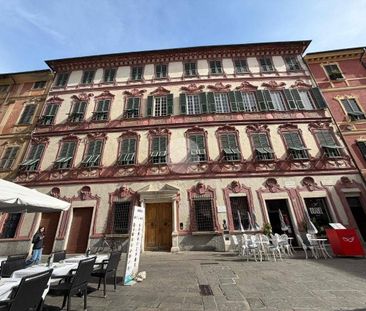 Quadrilocale piazza Sant'agostino 59, Centro Storico, La Spezia - Photo 2