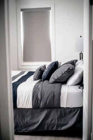 For Lease - 118 Mulcaster Street Unit# Main, Barrie, Ontario - Photo 3