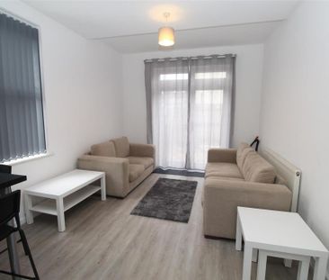 5 bedroom house to rent - Photo 3