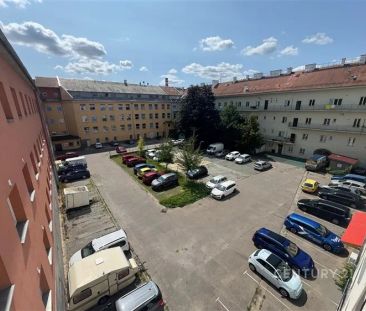 Pronájem bytu 1+kk na ulici Tkalcovská - Photo 5