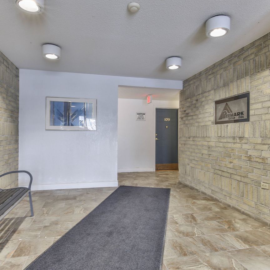 For Lease - 729 Deveron Crescent Unit# 304, London South, Ontario - Photo 1