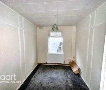 2 bedroom detached bungalow to rent - Photo 1