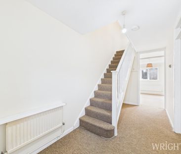 3 bedroom House - NUTFIELD, WELWYN GARDEN CITY - Photo 4