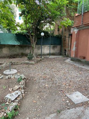Villa unifamiliare, buono stato, 75 m², Cavour - San Carlo, Livorno - Photo 1