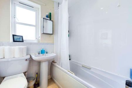 St Oswalds View, Burneside, Kendal, Cumbria, LA9 - Photo 5