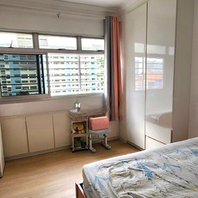 Blk 356 Woodlands Avenue 5 (Woodlands), HDB Executive - For Rent - Photo 1