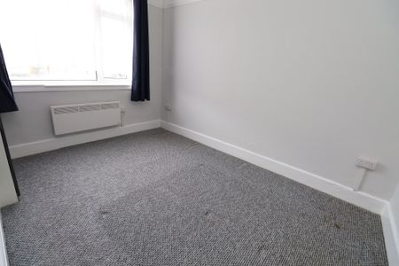 Talbot Road, Bournemouth, BH9 - Photo 5