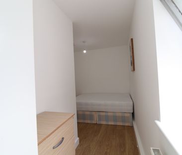 Room in a Shared Flat, Springfield Lane, NW6 - Photo 5