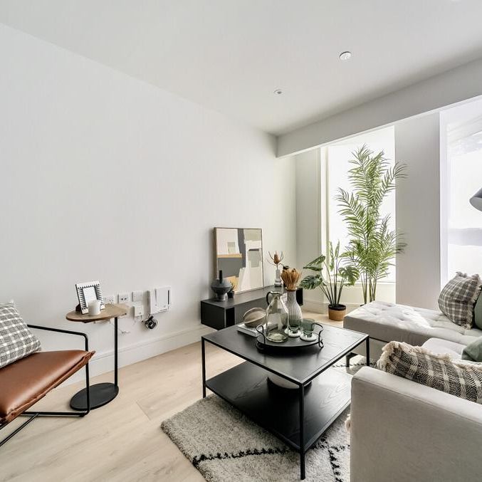 2 bedroom flat to rent - Photo 1