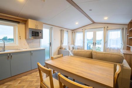 2 bedroom property to rent - Photo 3