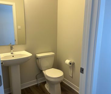 For Lease - 538 Promontory Place, Barrhaven, Ontario - Photo 1