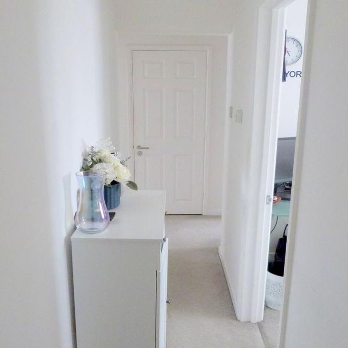 2 bedroom maisonette to rent - Photo 1
