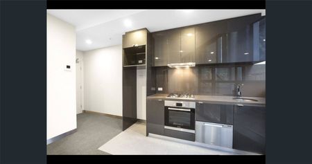 705/33 Clarke Street - Photo 3