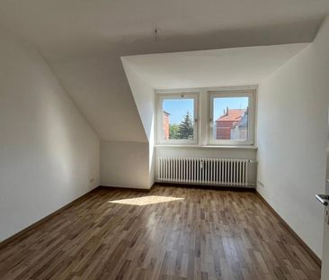 Helle 3-Zimmer-Dachgeschosswohnung in Top-Lage des westlichen Ringg... - Foto 1