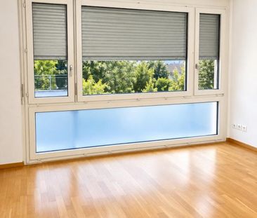 Helle und Grosszügige 4.5Zi-Wohnung - Photo 1