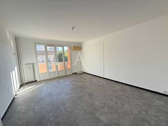 Location Appartement 3 pièces 79m² - Photo 1