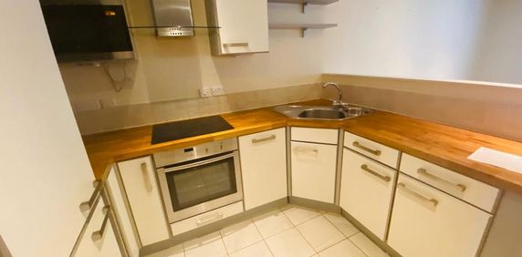 1 bedroom apartment to rent - Photo 2