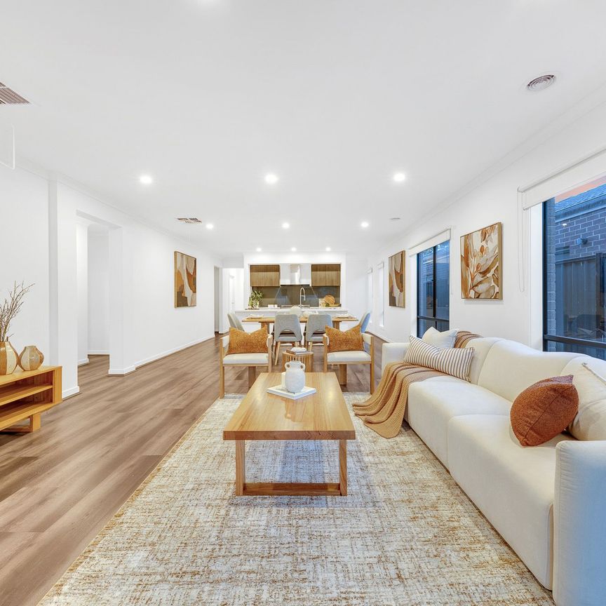 Generous Living in a Contemporary Setting! - Photo 1