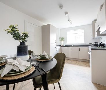 3 bedroom semi-detached house to rent - Photo 5