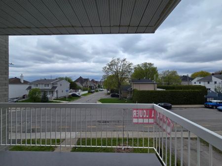 Appartement à louer - Laval (Fabreville) (Est) - Photo 2