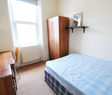 5 Bed - Tavistock Road, Jesmond - Photo 4