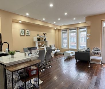 For Lease - 2435 Greenwich Drive Unit# 21, Oakville, Ontario - Photo 4